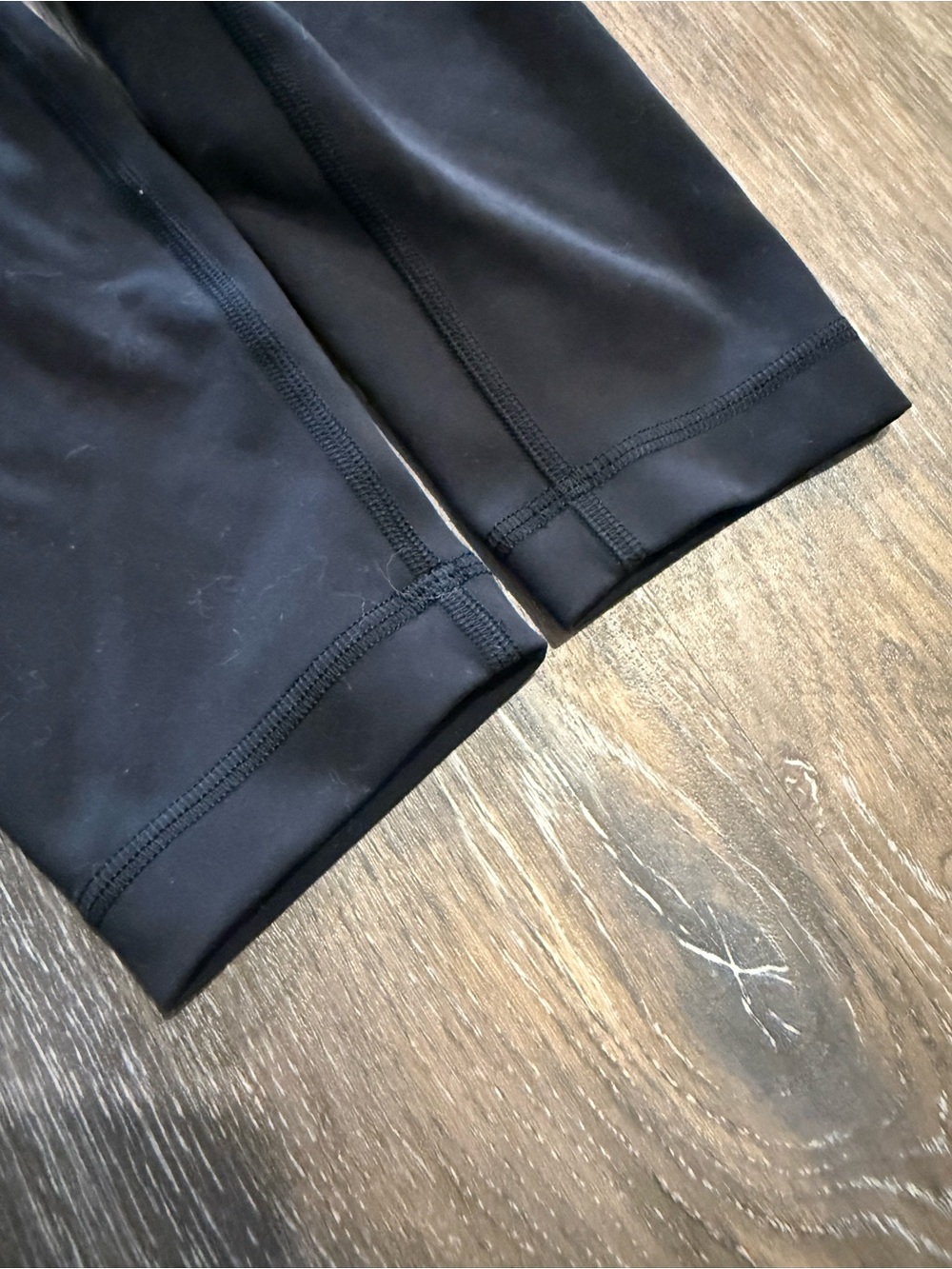 lululemon athletica Align Black High-Rise Leggings - Picture 2 of 9